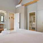 Spiti-manolis Lévktron