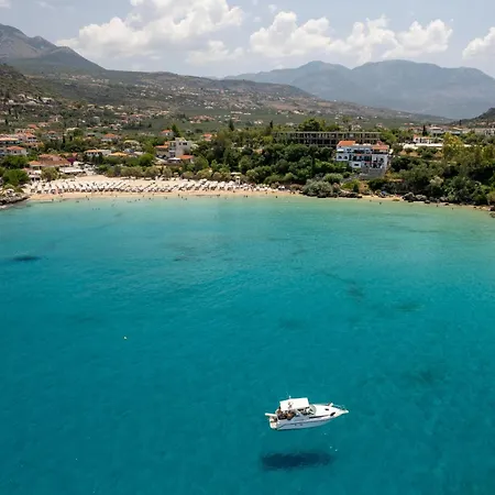 Spiti-manolis Lévktron