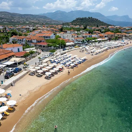 Spiti-manolis 別荘