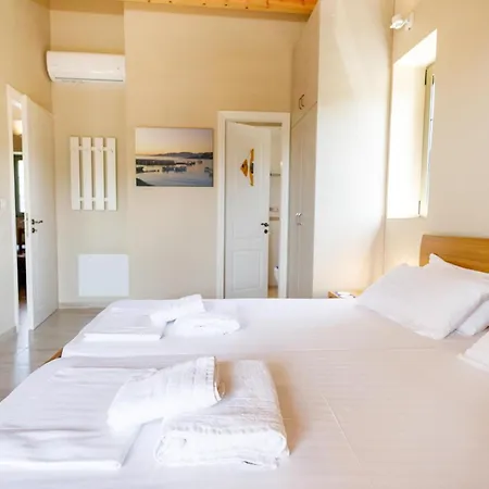 Spiti-manolis Holiday home *