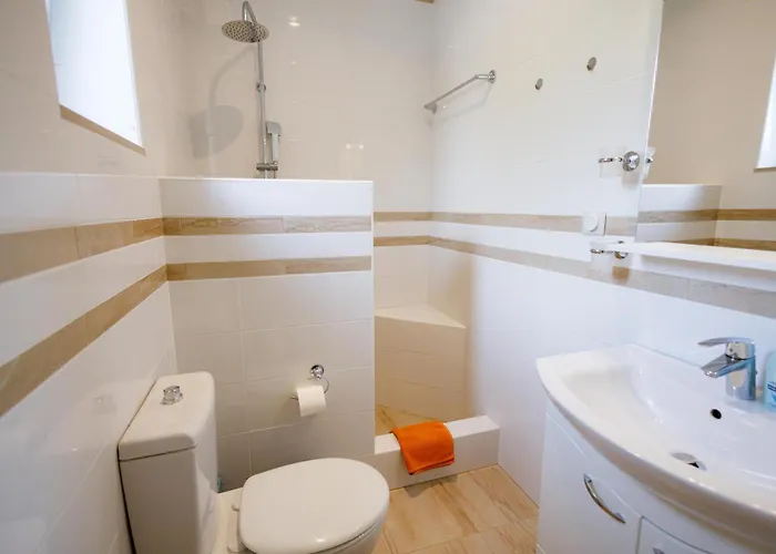 Spiti-manolis Semesterbostad Lévktron