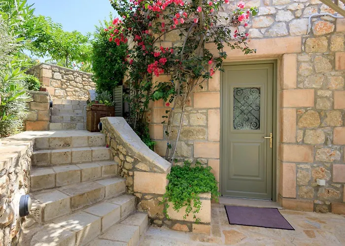 Spiti-manolis Leuktron